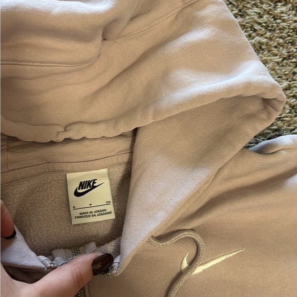 Nike Lavender Zip-Up Hoodie - Picture 3 of 3